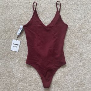 Aritzia Sunday Best Annie Body Suit - Maroon